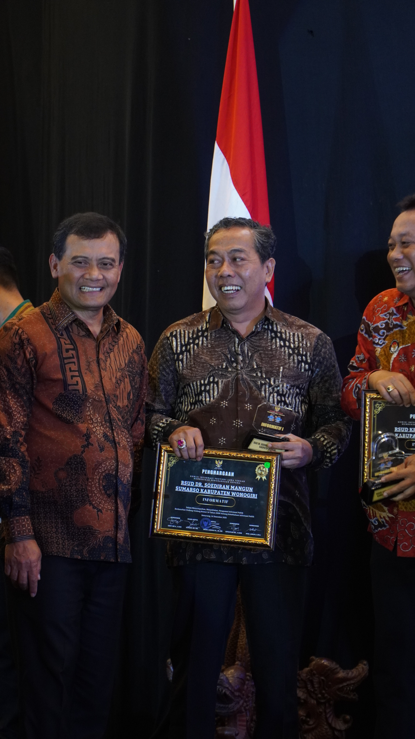 RSUD dr. Soediran Mangun Sumarso Wonogiri Raih Kualifikasi Tertinggi pada Malam Penganugerahan Keterbukaan Informasi Publik 2025