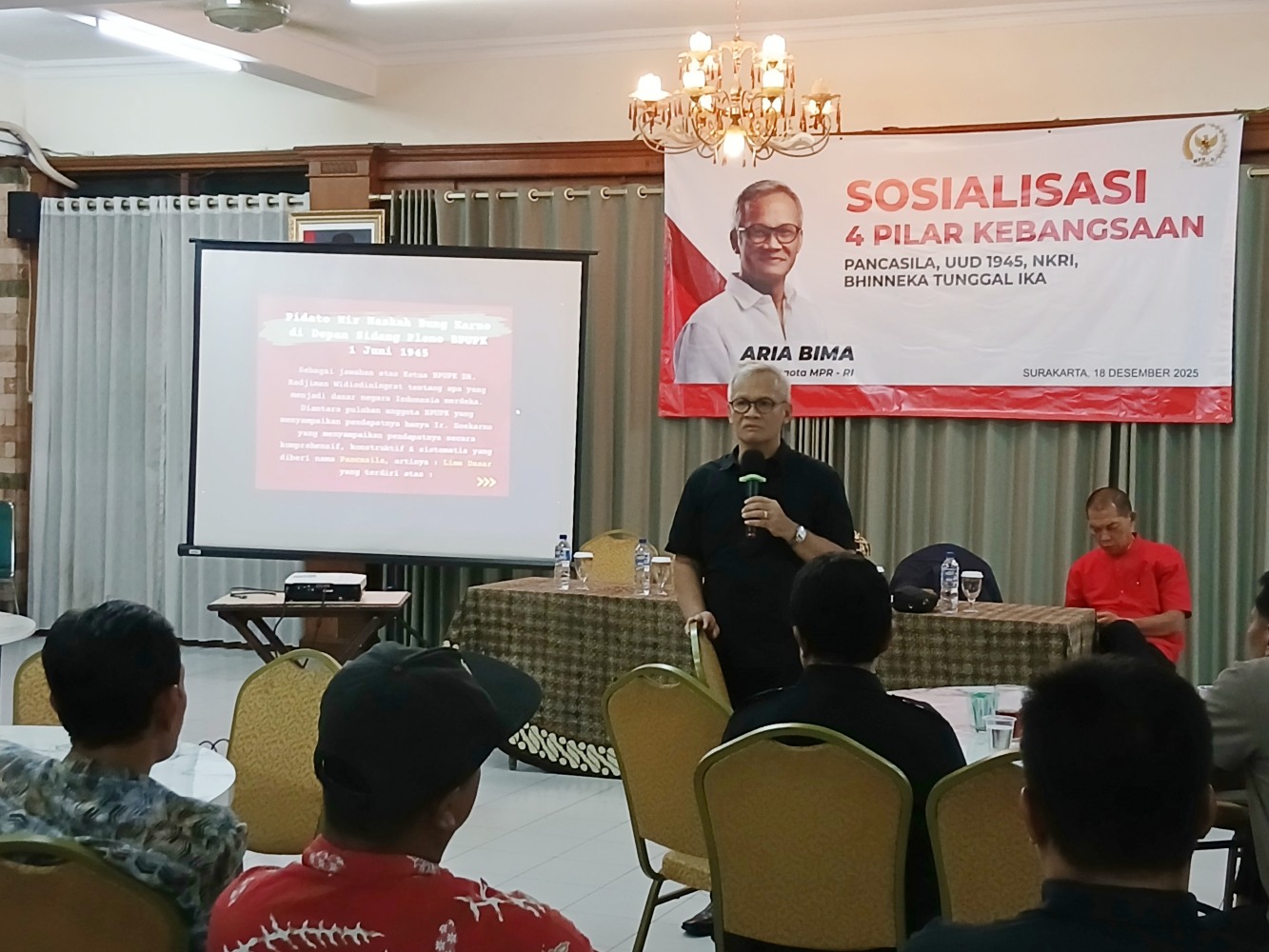 Aria Bima tegaskan sosialisasi 4 Pilar Kebangsaan ke Gen Z harus lewat konten digital kreatif & media sosial.