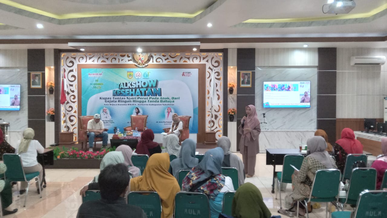 RSUD Ir Soekarno Sukoharjo menggelar talk show kesehatan dengan tema "Kupas Tuntas Nyeri Perut pada Anak, dari Gejala Ringan Hingga Tanda Bahaya"