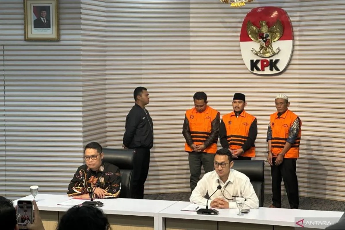 Ade Kuswara dari Partai Apa? Sosok Bupati Bekasi yang Ditahan KPK Usai Terkesar Kasus Terima Suap Senilai Rp14,2 Miliar