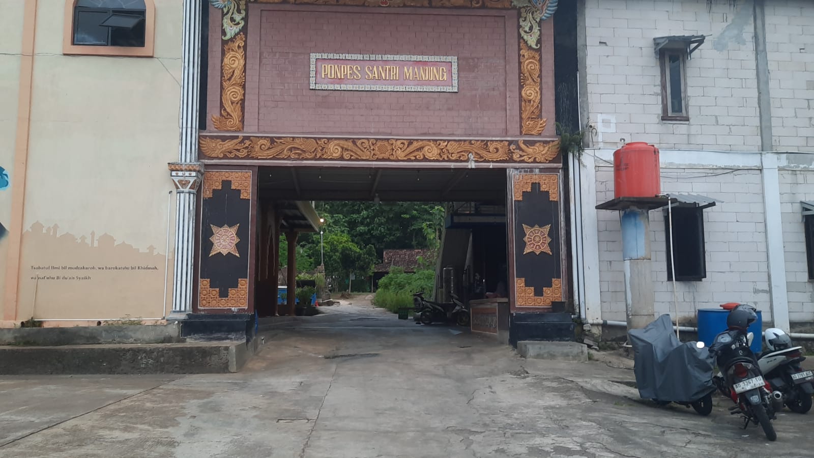 Kondisi Ponpes Santri Manjung di Desa Manjung, Kecamatan Wonogiri Kota.