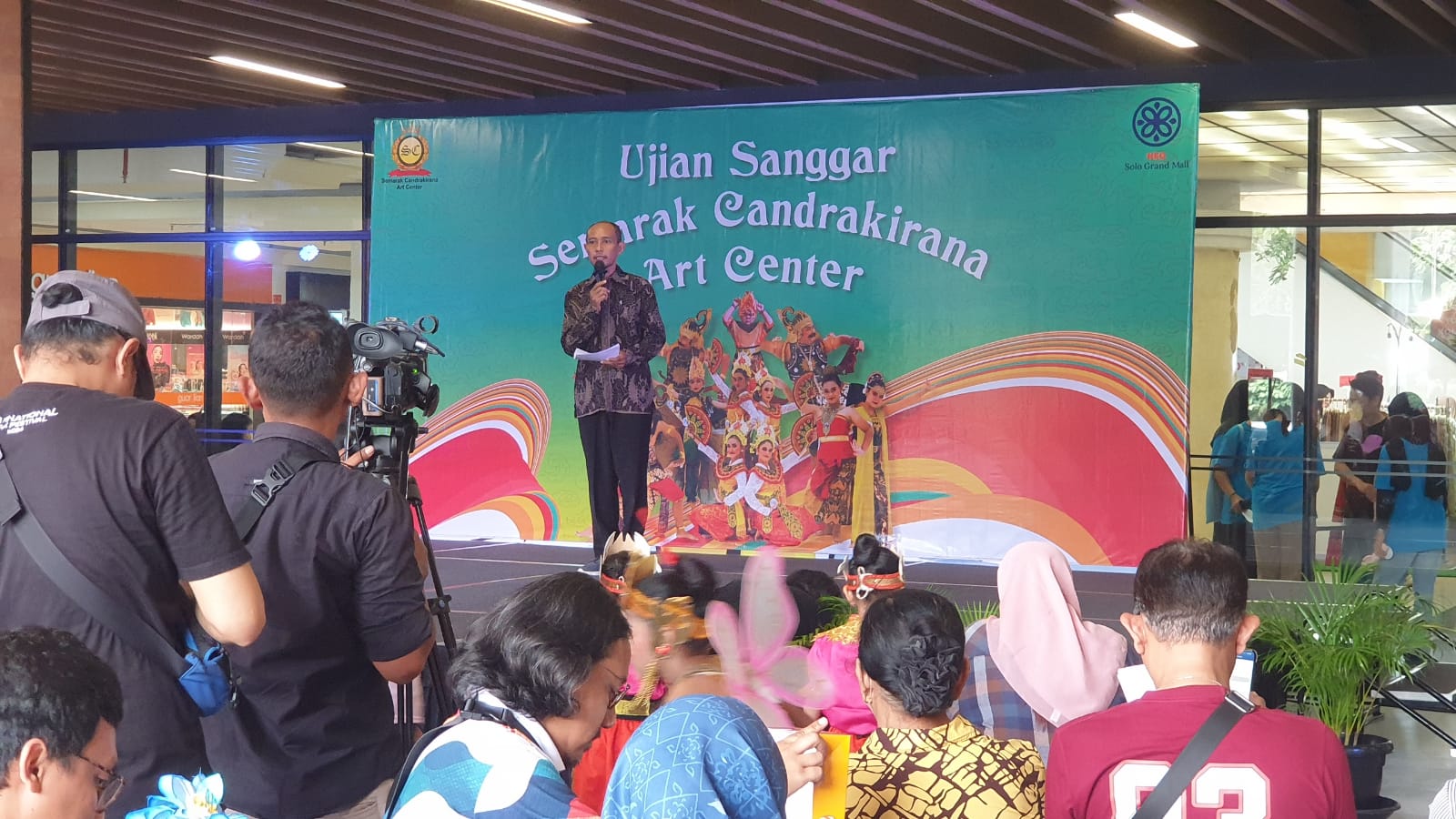 Soft Opening Main Lobby Neo Solo Grand Mall di Main Lobby Neo Solo Grand Mall, Sabtu (20/12/2025).