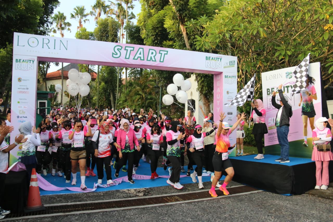 Event Lorin Fun Beauty Run 5K sebagai puncak perayaan 29th Anniversary Lorin Solo Hotel diselenggarakan Minggu (21/12/2025).