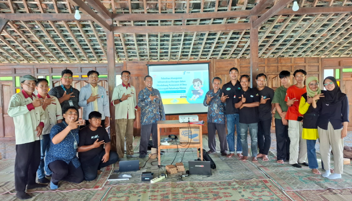 Tim PKM Universitas Tiga Serangkai kembangkan kemandirian digital masyarakat di Desa Wisata Siblarak.