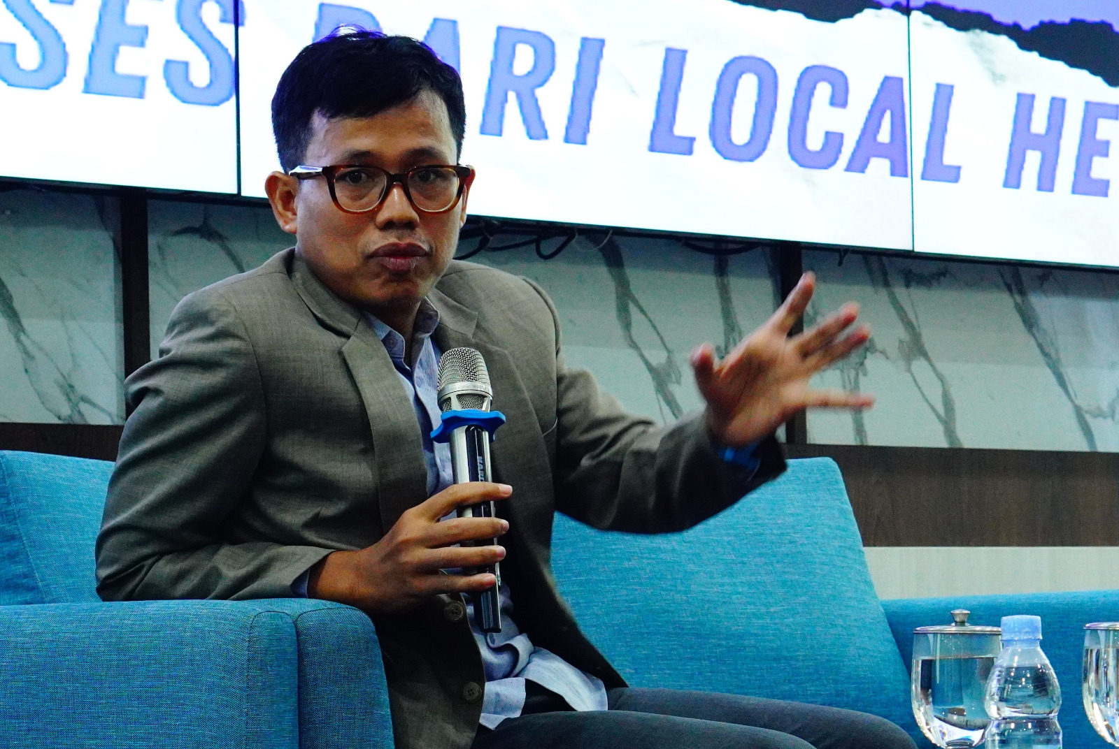 PEMAPARAN: Ketua Komisi Kejaksaan (Komjak) RI, Pujiyono Suwadi dalam sebuah acara di Solo.