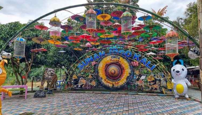 Taman Sunan Jogo Kali.