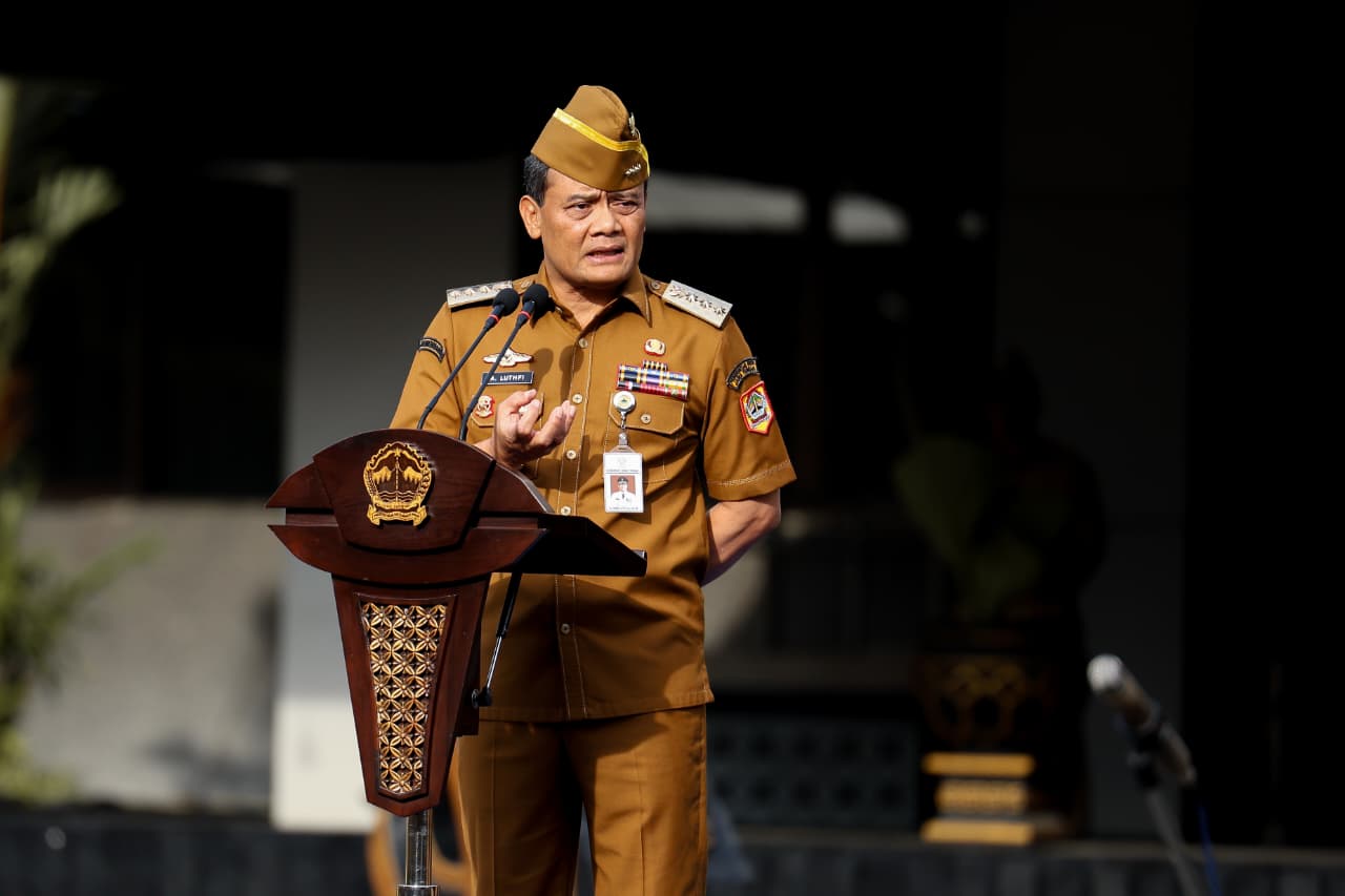 Kinerja Pemprov Jateng 2025 menunjukkan tren positif. Gubernur Ahmad Luthfi minta ASN genjot kinerja hadapi tantangan 2026.