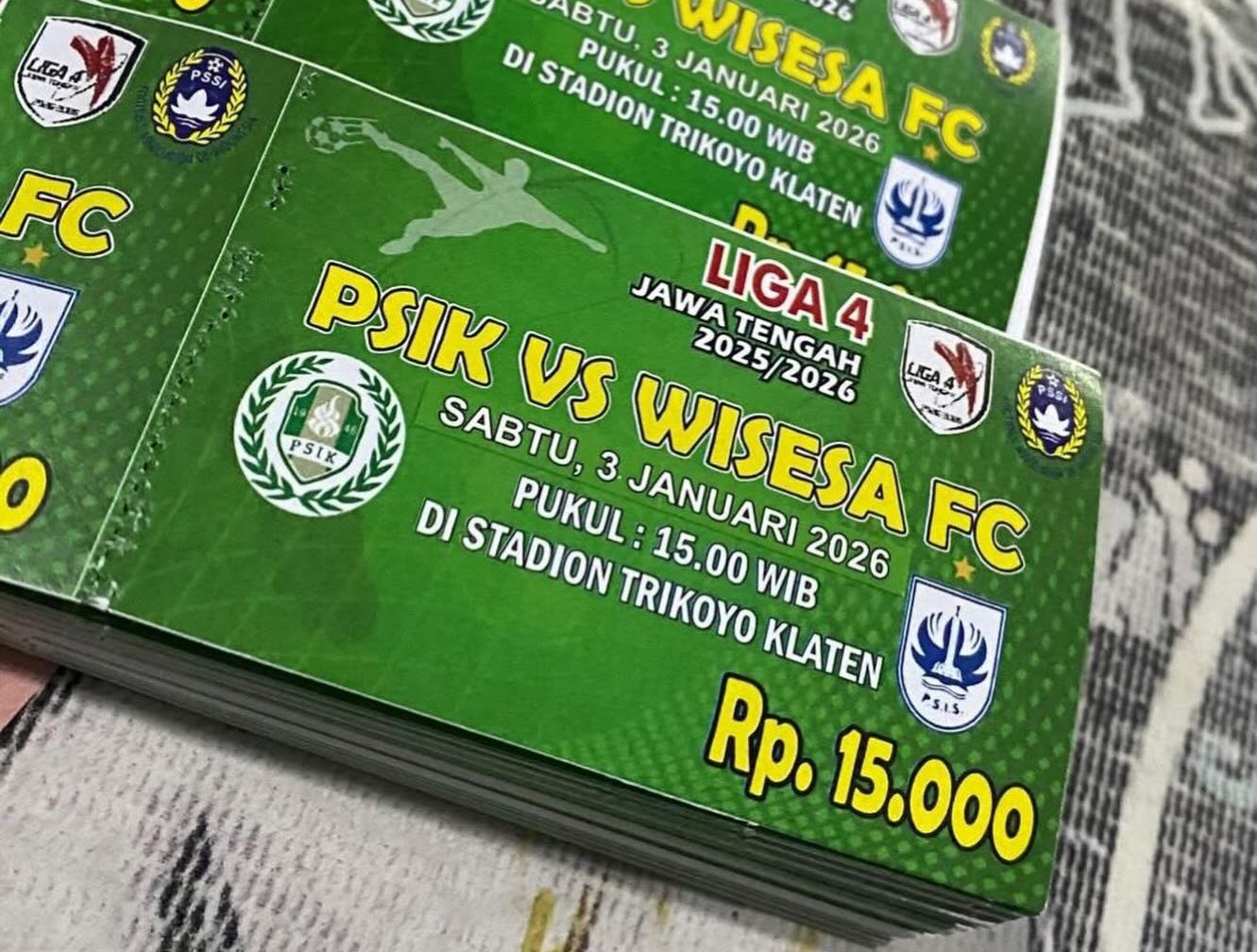 CEROBOH: Tiket laga PSIK Klaten vs Wisesa yang akan digelar di Stadion Trikoyo salah cetak, karena terpasang logo PSIS Semarang di sana.
