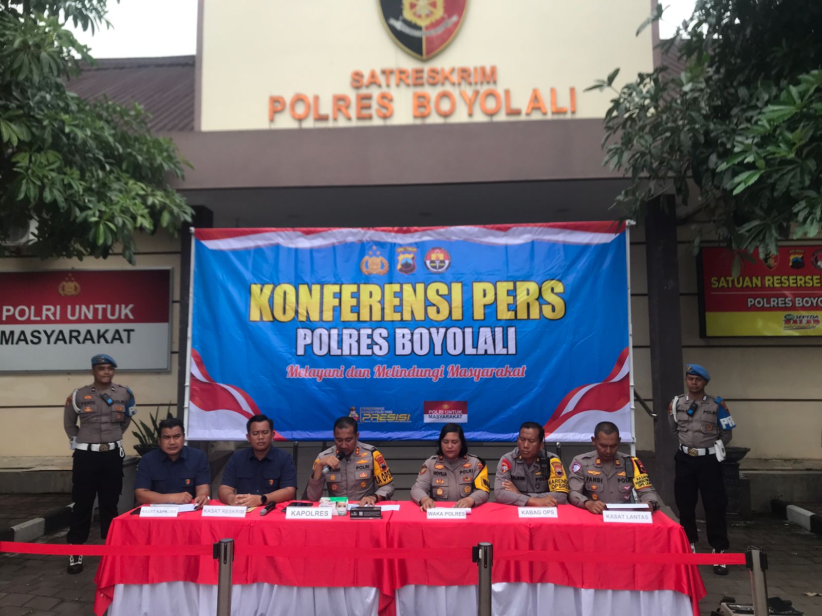 Kapolres Boyolali AKBP Rosyid Hartanto beri keterangan pers terkait capain kinerja jajarannya selama 2025.