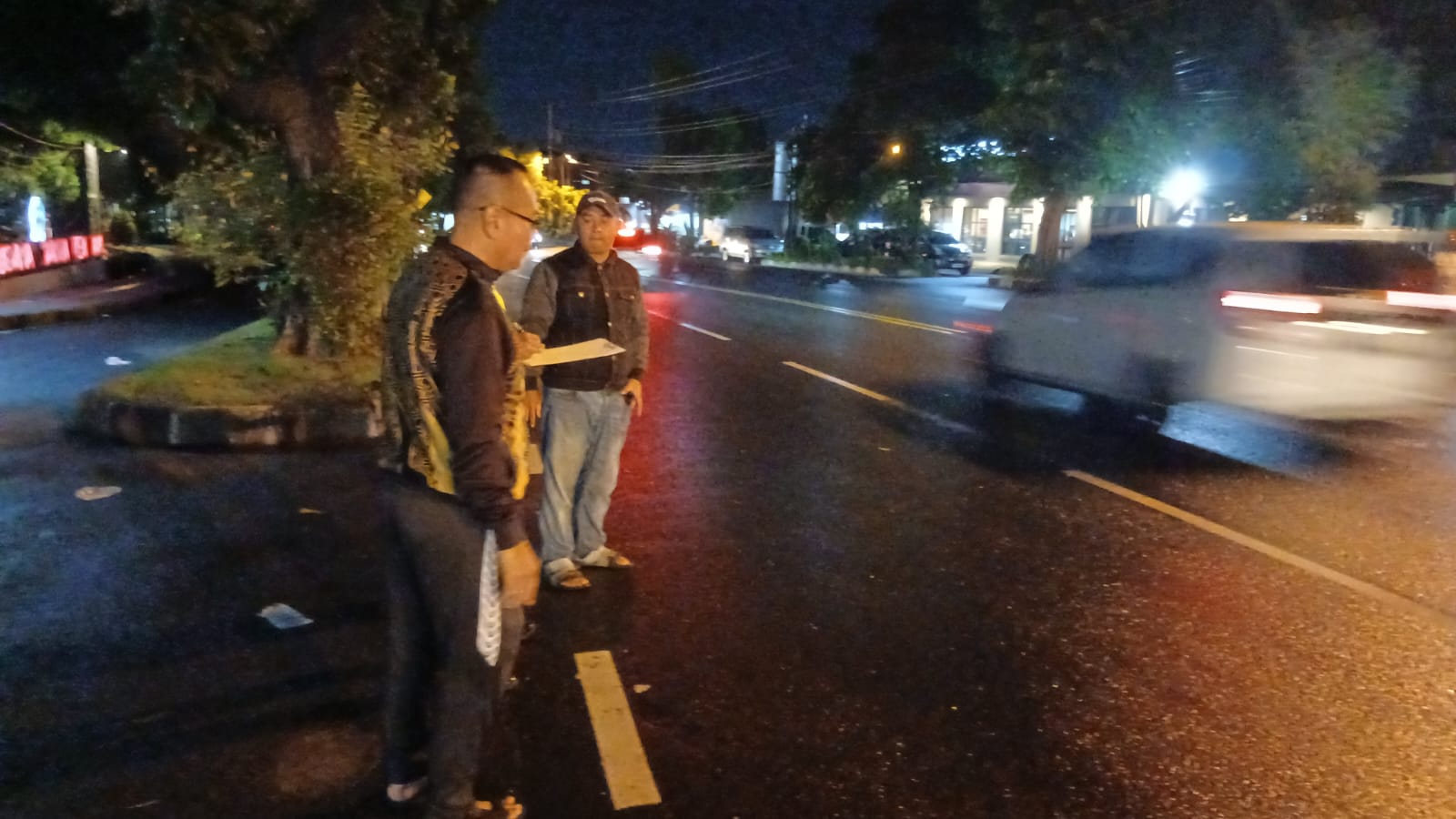 Kecelakaan yang terjadi di depan Taman Budaya Jawa Tengah (TBJT) Surakarta, Jumat (2/1).