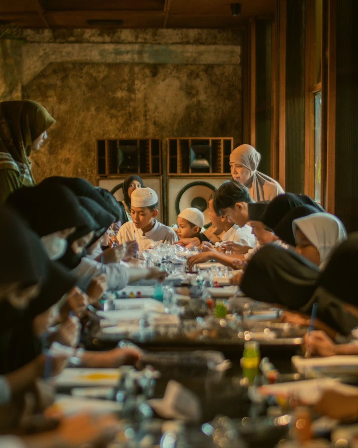 Persiapan Ramadan kerap dimaknai sebagai aktivitas konsumtif yang harus dilakukan sejak jauh hari.