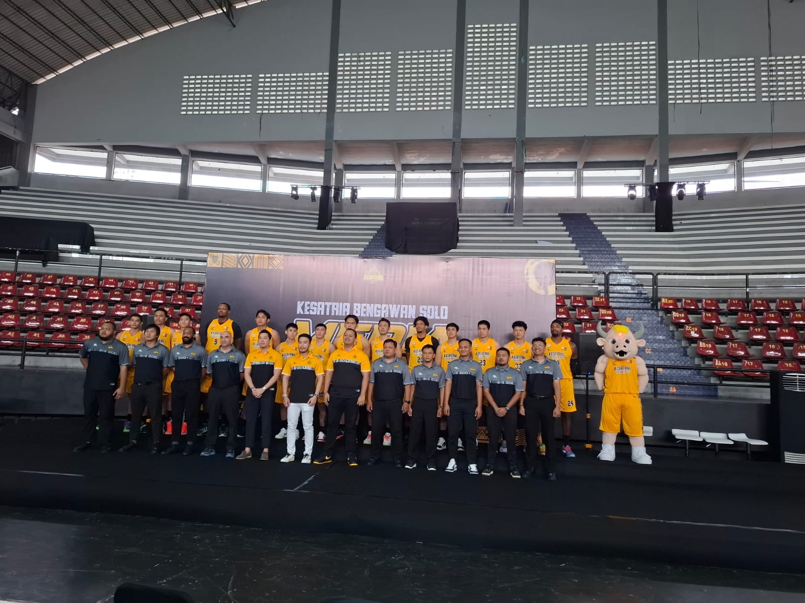 OPTIMISTIS: Launching skuad Kesatria Bengawan Solo jelang terjun di IBL 2026.