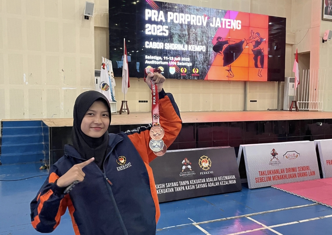 Sabella Letiza Orvala raih medali saat terjun di Shorinji Kempo