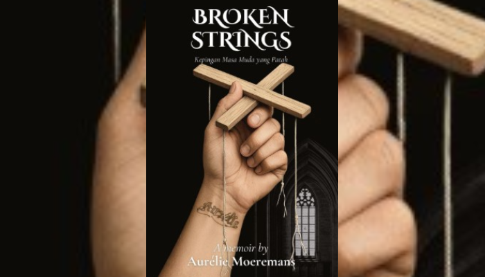 Buku Broken Strings Aurelie Moeremans.