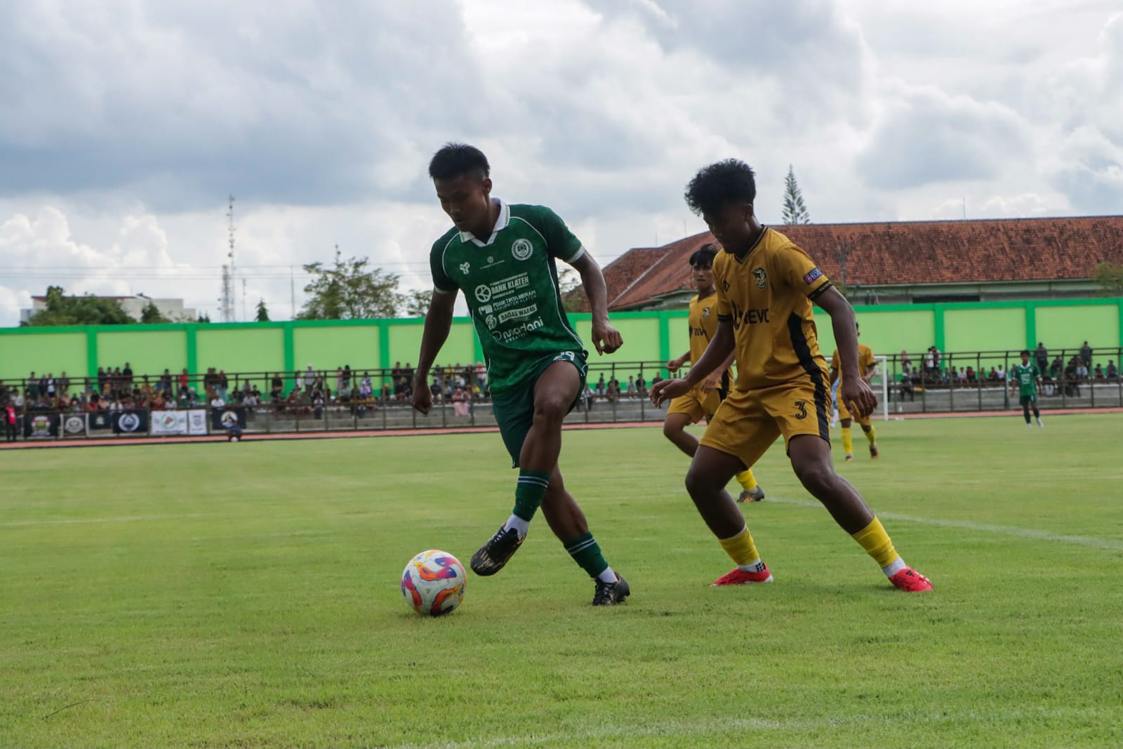 Laga PSIK Klaten vs Revo FC di Stadion Trikoyo, Minggu sore (11/1/2026).