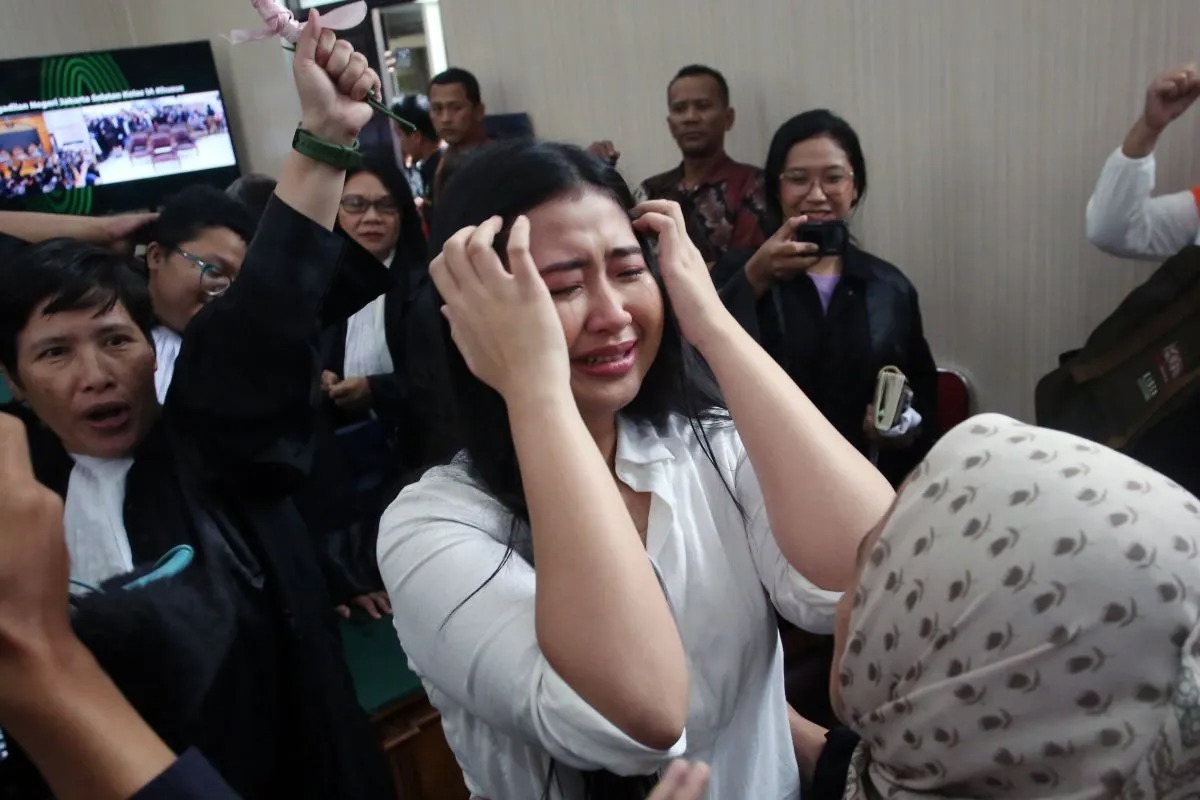 Laras Faizati Khairunnisa hadiri sidang pembacaan vonis di di Pengadilan Negeri (PN) Jakarta Selatan, Kamis (15/1/2026).