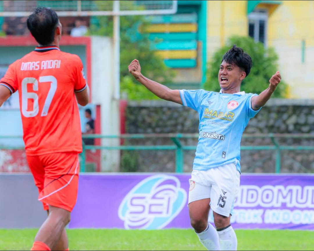Laga Persiharjo Sukoharjo melawan PSIR Rembang di Stadion Gelora Merdeka (3/1/2026).
