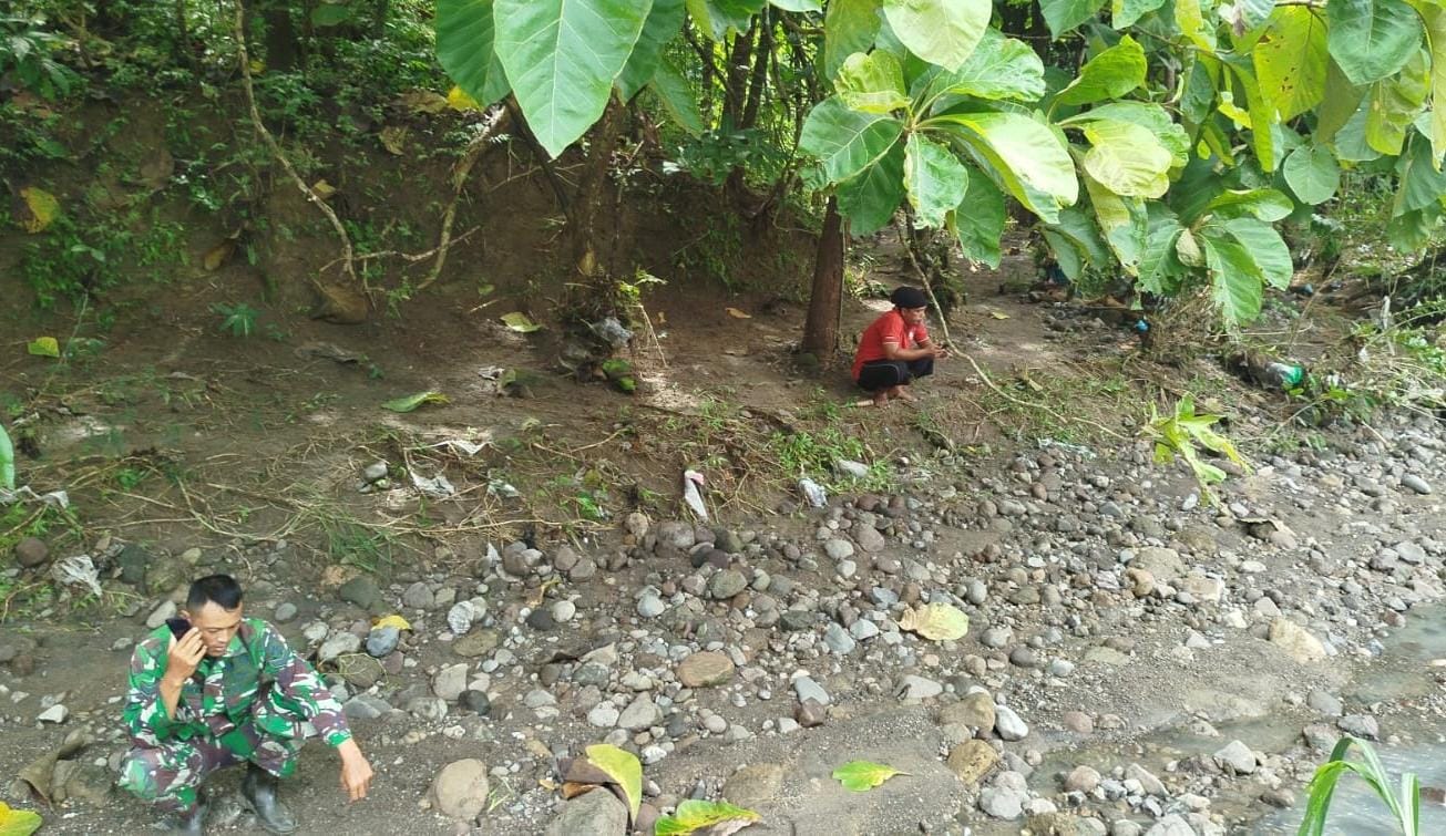 Lokasi penemuan mayat di Bukit Sosogan, Desa Rejosari, Kecamatan Gondangrejo, Karanganyar. (Rudi Hartono/Radar Solo)