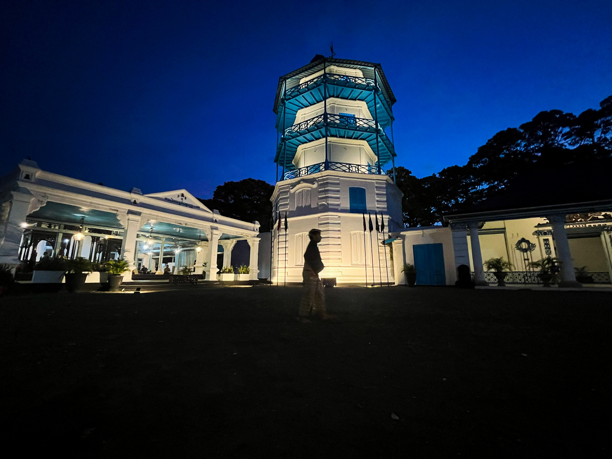 Keraton Kasunanan Surakarta masih menunggu cairnya dana hibah dari Pemkot Solo. (M Ihsan/Radar Solo)