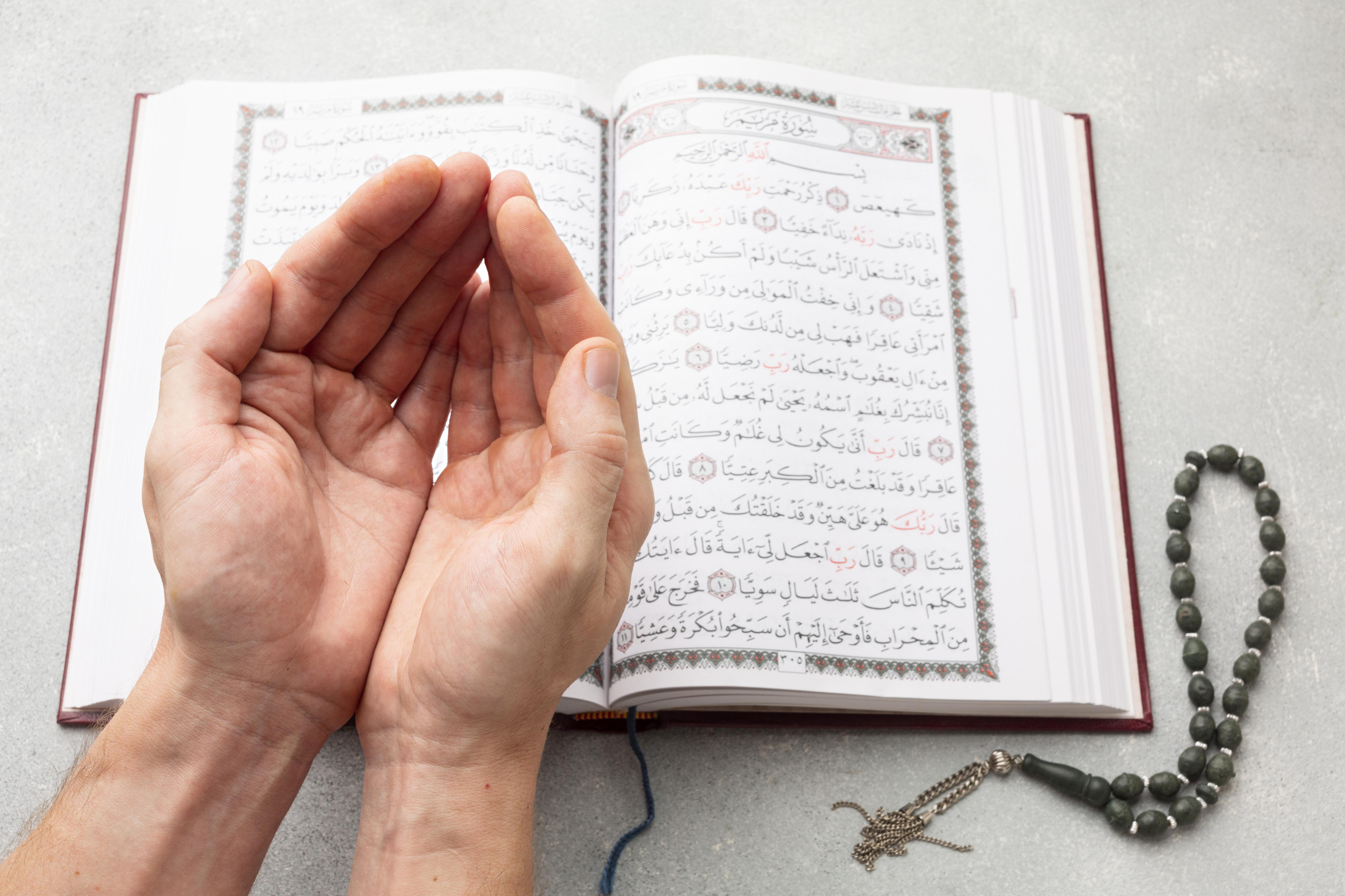 Menjelang Ramadhan 2026, umat Islam dianjurkan melunasi utang puasa. Simak panduan lengkap Niat Puasa Qadha, puasa Syaban, tata cara, hukum,