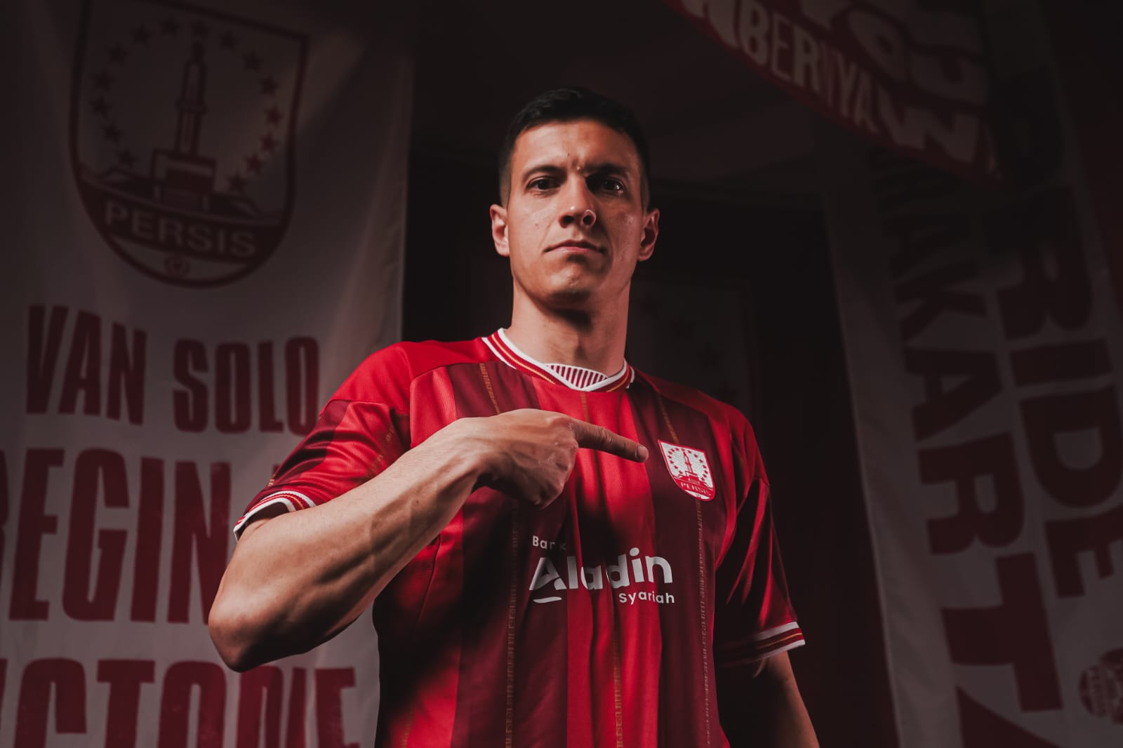 Gelandang bertahan asal Brasil, Andrei Alba resmi jadi bagian dari skuad Persis Solo.