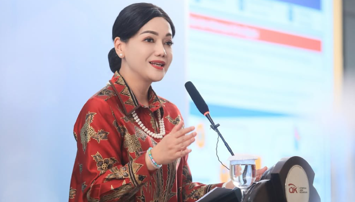 Friderica Widyasari Dewi.