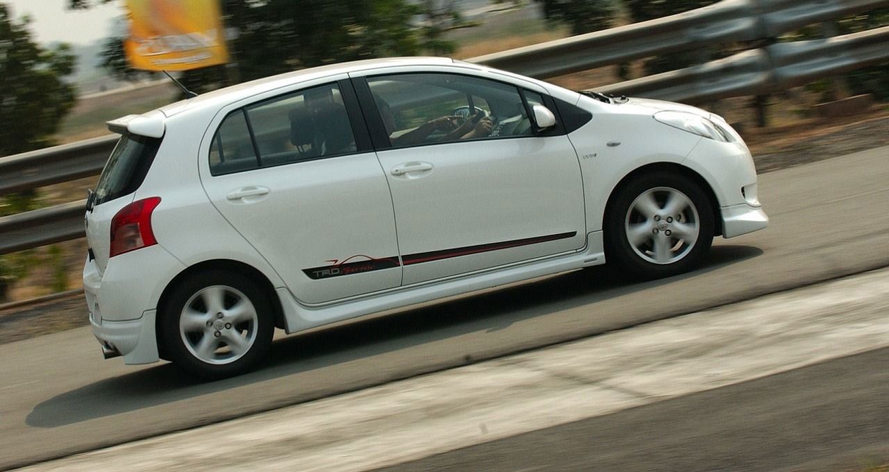 Cari mobil Toyota bekas untuk pekerja? Ini 5 pilihan irit BBM, mesin bandel, dan harga terjangkau di 2026.