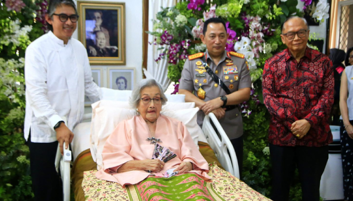 Eyang Meri Hoegeng saat rayakan ulang tahun ke-100 pada Juni 2025 lalu.