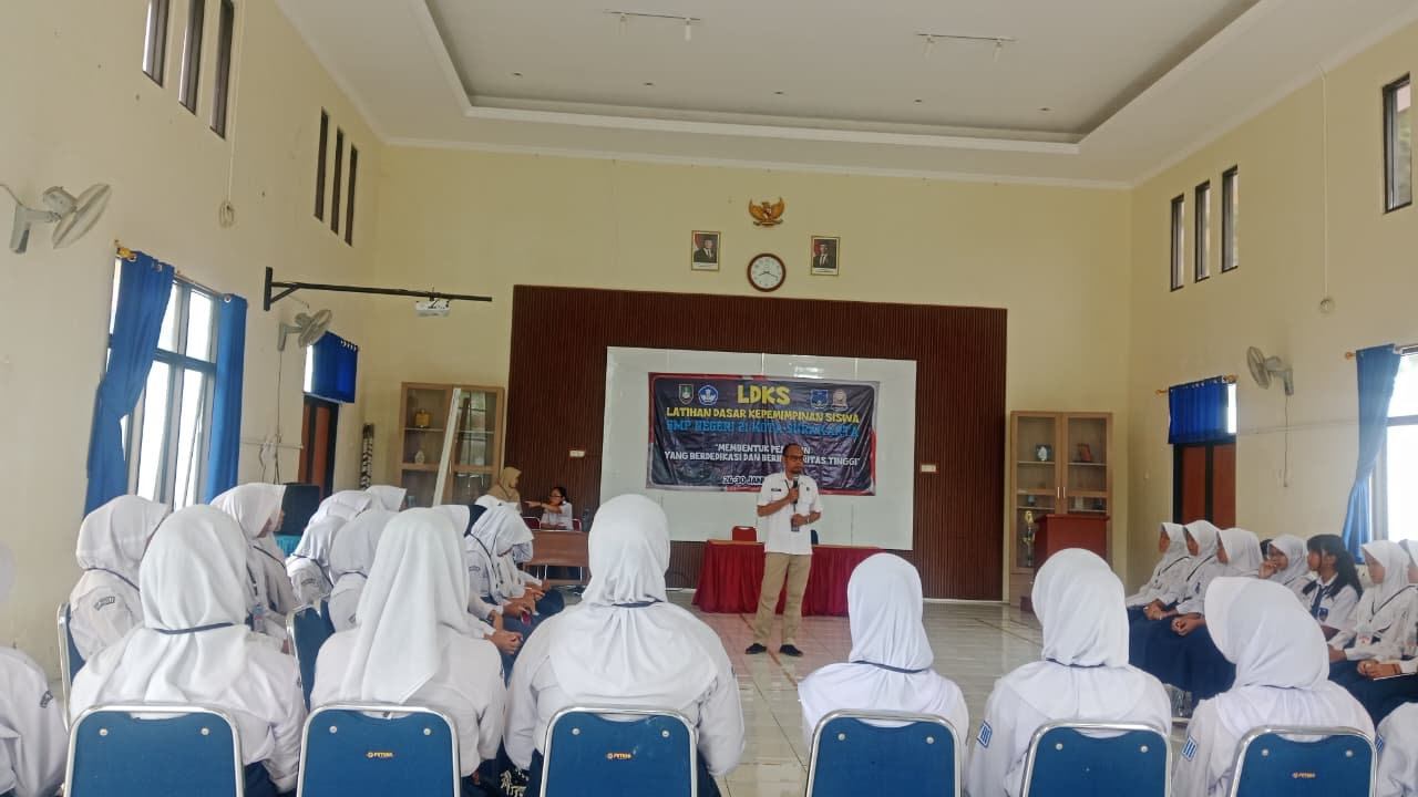 Sosialisasi dan pelatihan pencegahan penyalahgunaan narkoba di SMPN 21 Solo, Selasa (3/2).