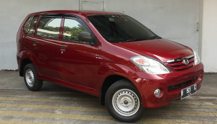 Daihatsu Xenia.