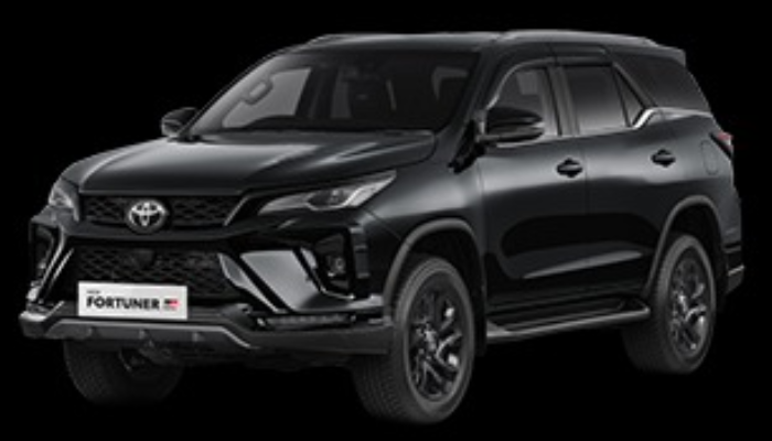 Toyota Fortuner.