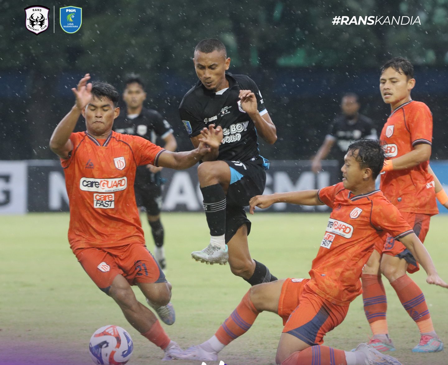 Laga Dejan FC melawan RANS nusantara Fc di final Liga Nusantara 2025/2026.