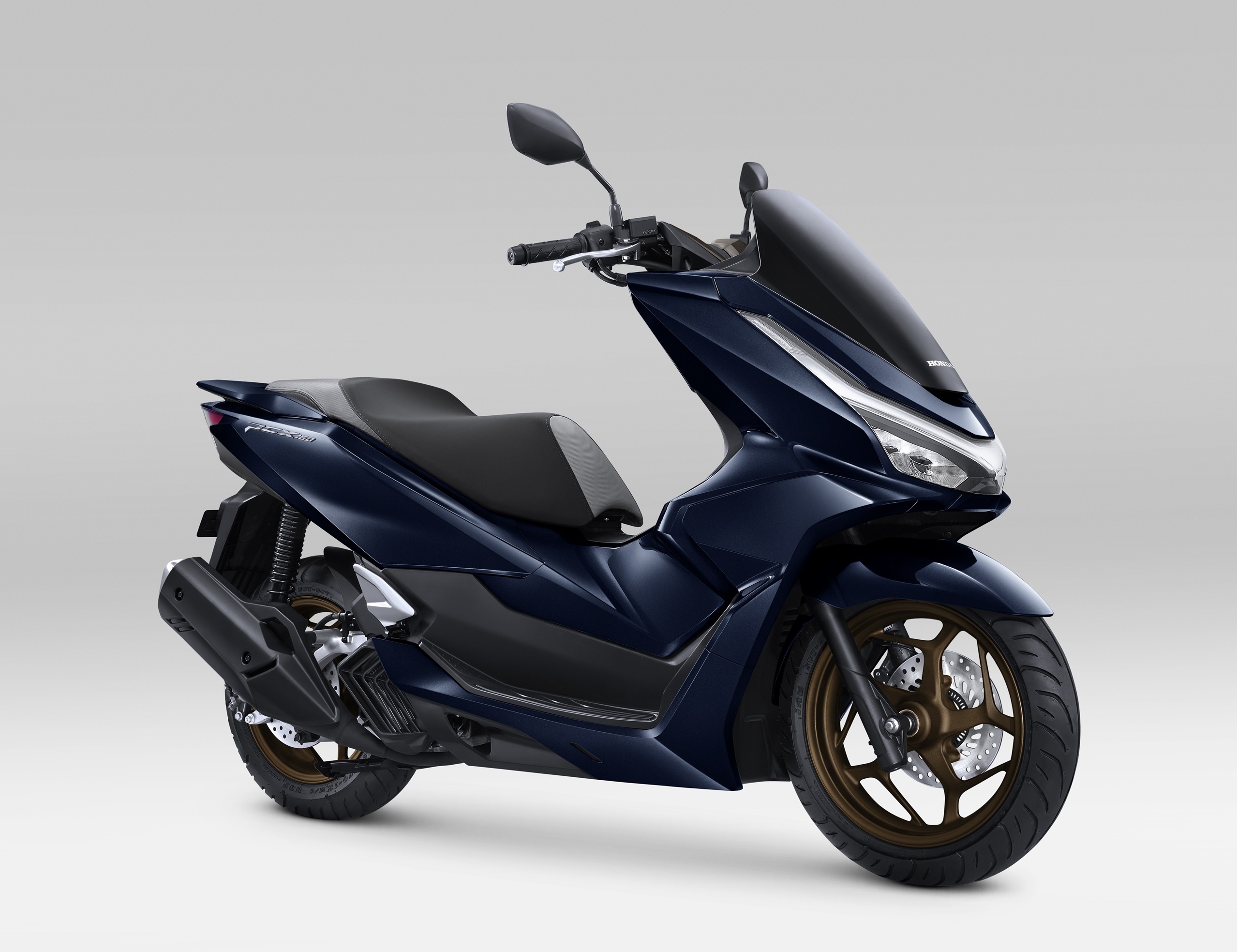 Warna baru Honda PCX yang dipamerkan di IIMS 2026.