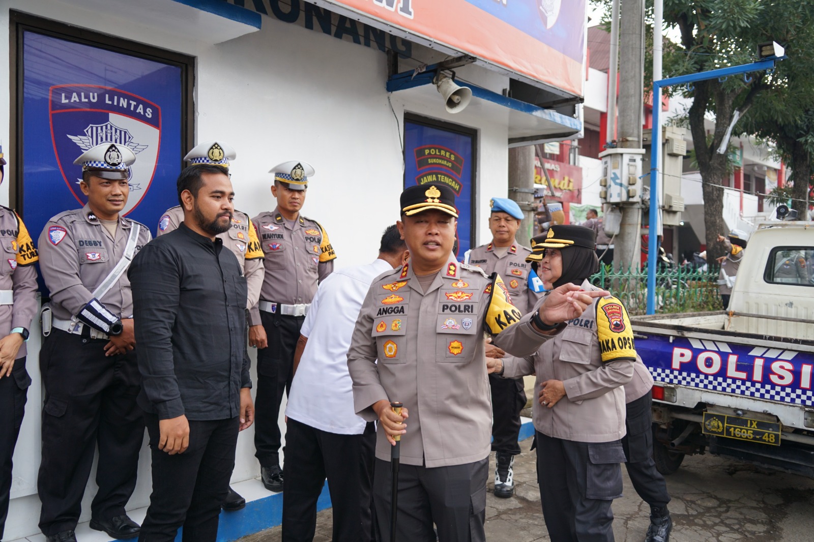 Kapolres Sukoharjo AKBP Anggaito Hadi Prabowo resmikan Pos Lantas Pasar Bekonang, Rabu (11/2).