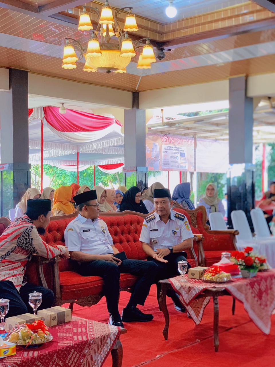 Pemerintah Kecamatan Sukoharjo Kota kumpulkan takmir masjid dan tokoh agama dalam forum silaturahmi, Rabu (11/2).