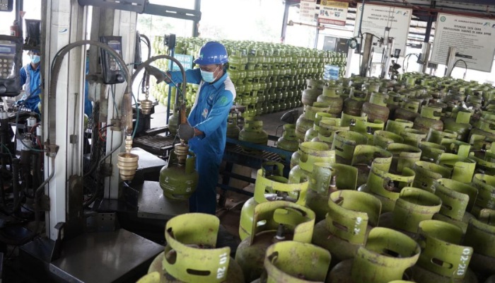 Pertamina tambah 1,1 juta tabung LPG 3 Kg untuk Jateng-DIY jelang Ramadan 2026.