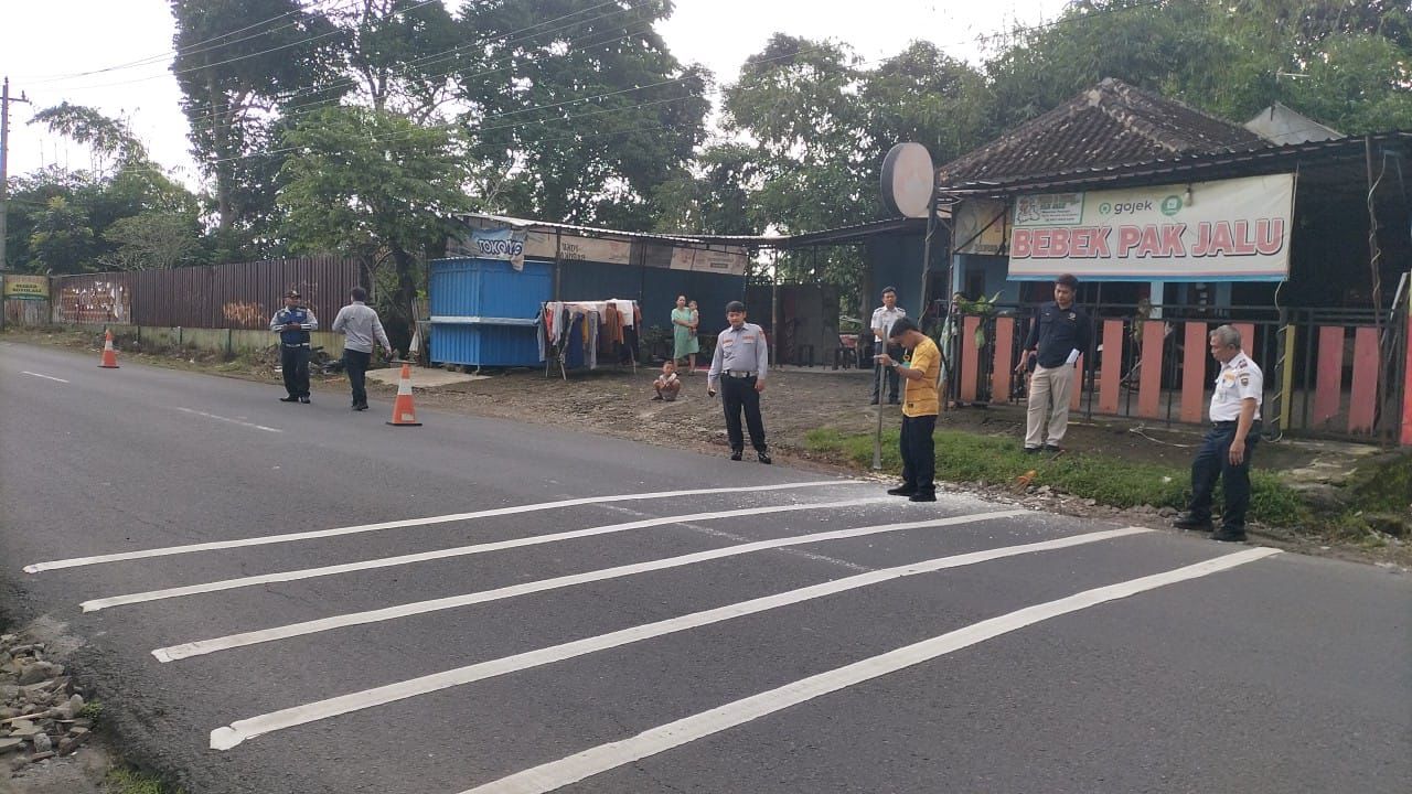 Bangunan Ambruk Diduga Akibat Getaran Rumble Strip, Dishub Boyolali Berikan Penjelasan