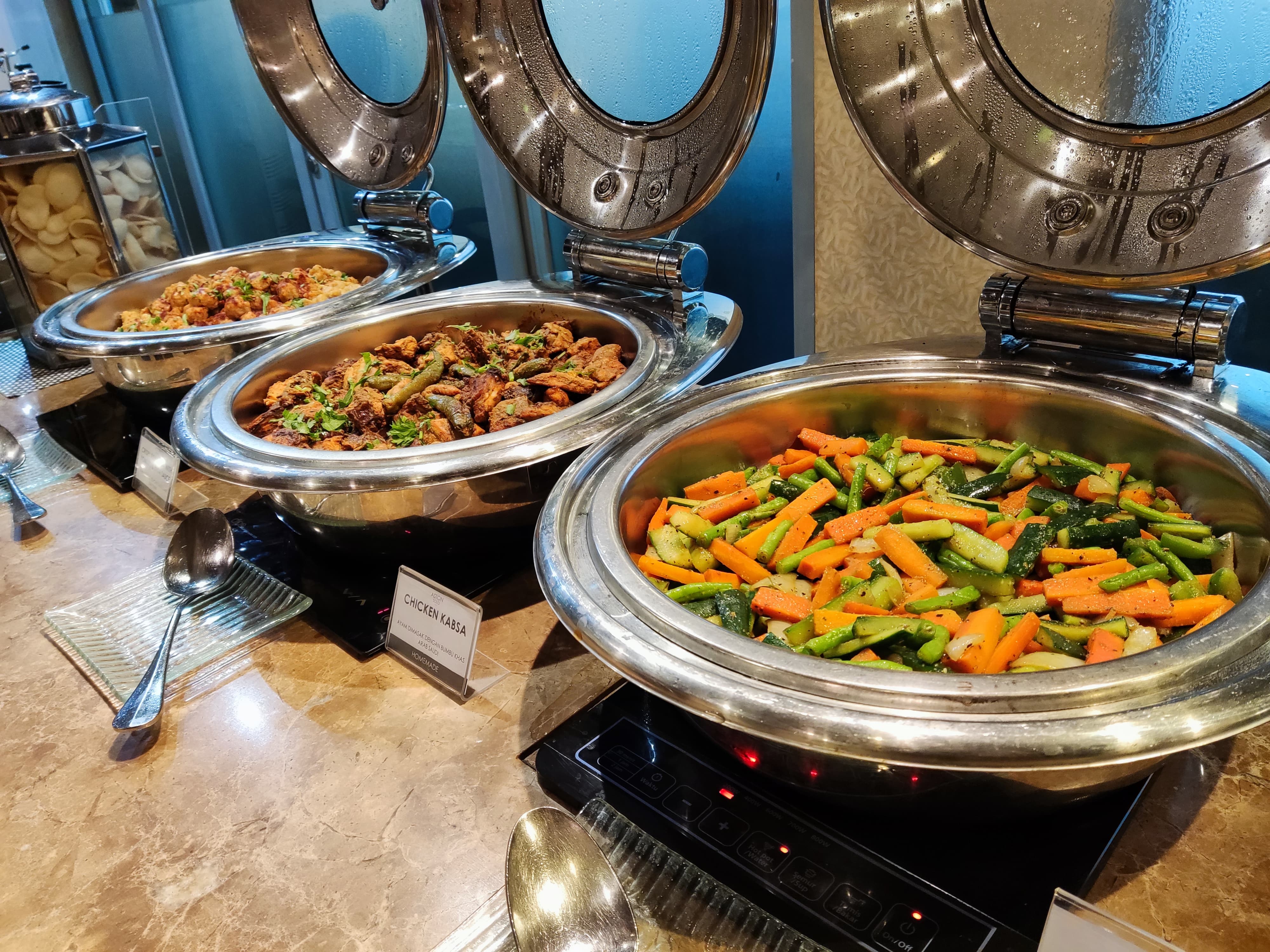 Menu berbuka puasa di Aston Solo Hotel. 