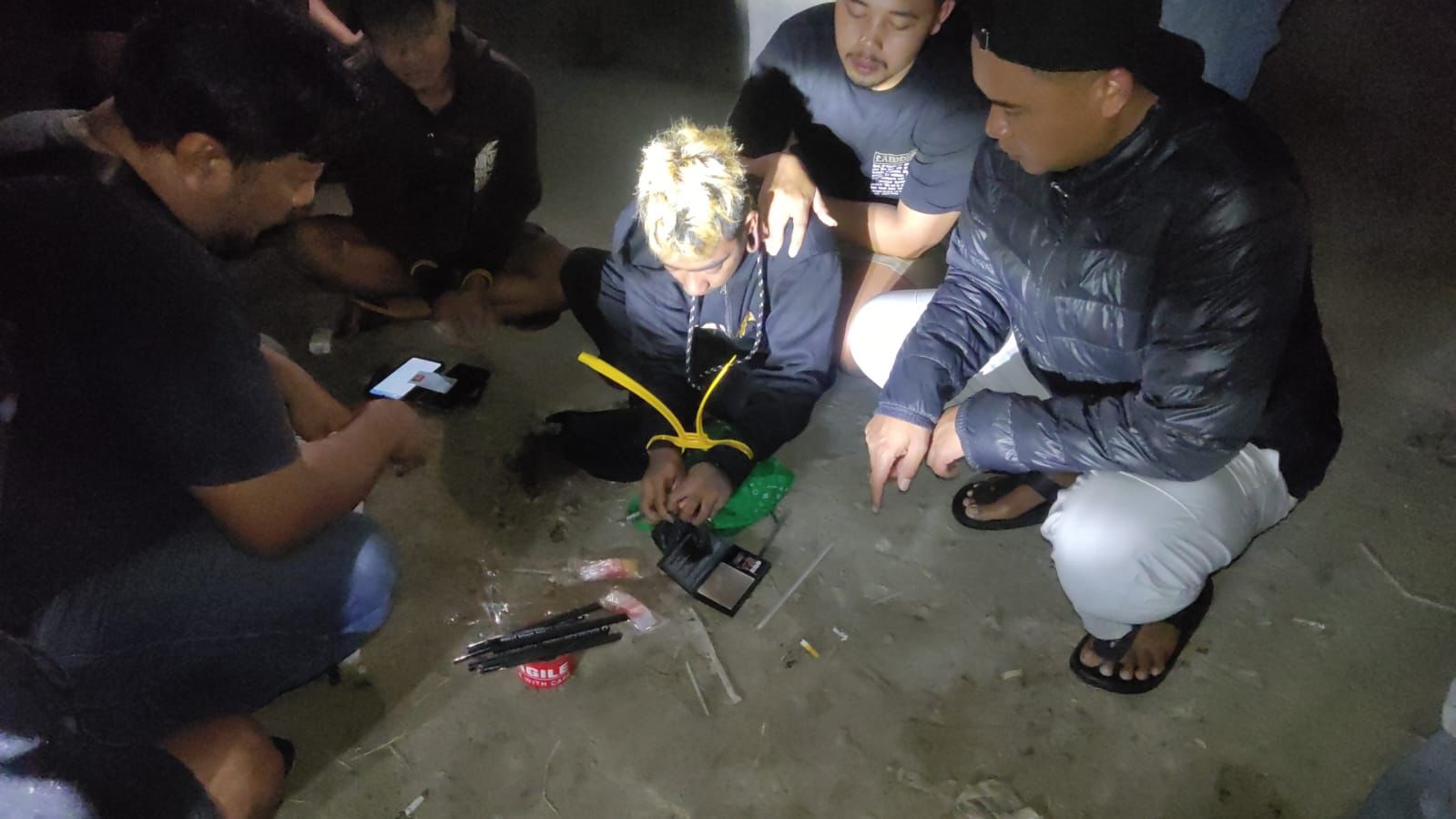 Kurir sabu dibekuk di Dukuh Brogo, Desa Donohudan, Kecamatan Ngemplak, Kabupaten Boyolali, Minggu (22/2/2026). 