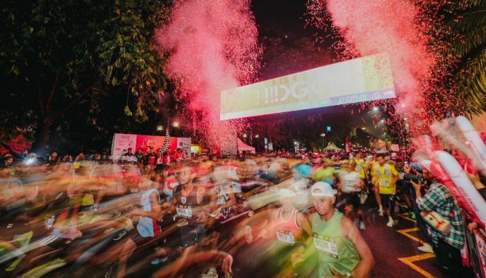 Lebih dari 6.000 pelari dari berbagai kota di Indonesia berkumpul dalam gelaran KIKY Run 2026 yang digelar di Pamedan Pura Mangkunegaran, Minggu (8/2/2026). 