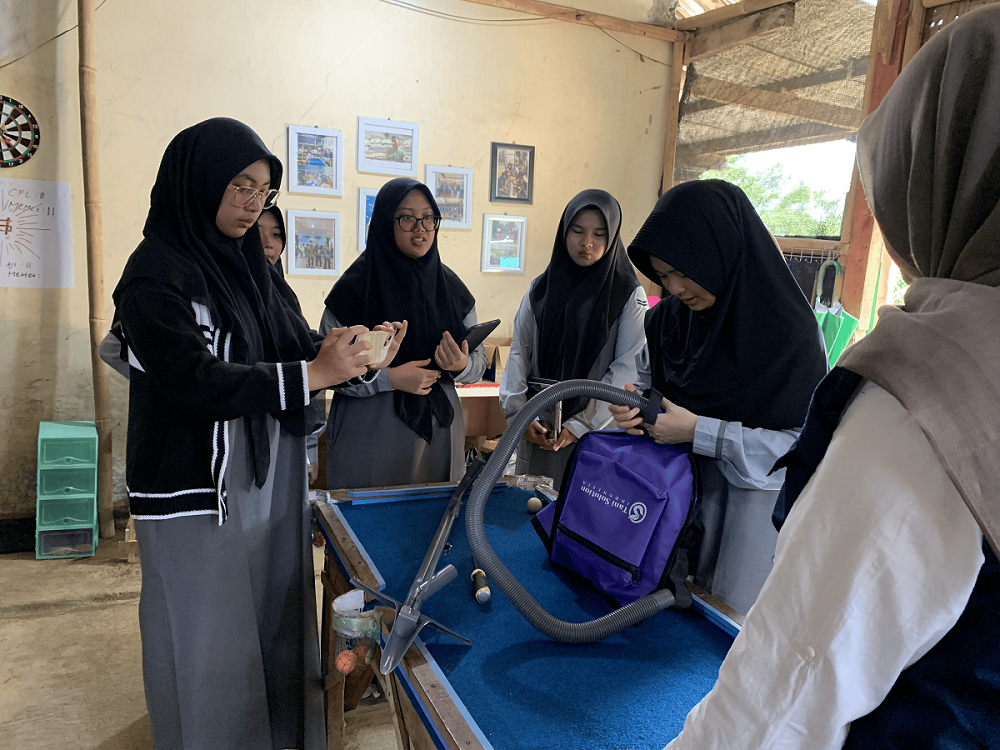Kolaborasi Riset Teknologi Pertanian Bersama Al-Azhar International Islamic Boarding School (AAIIB) 