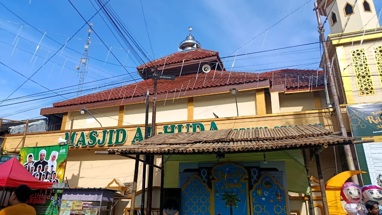 Tarawih Berhadiah hadir di Masjid Al Huda Ngruki, Desa Cemani, Grogol, Sukoharjo selama Ramadan 1447 Hijriah.