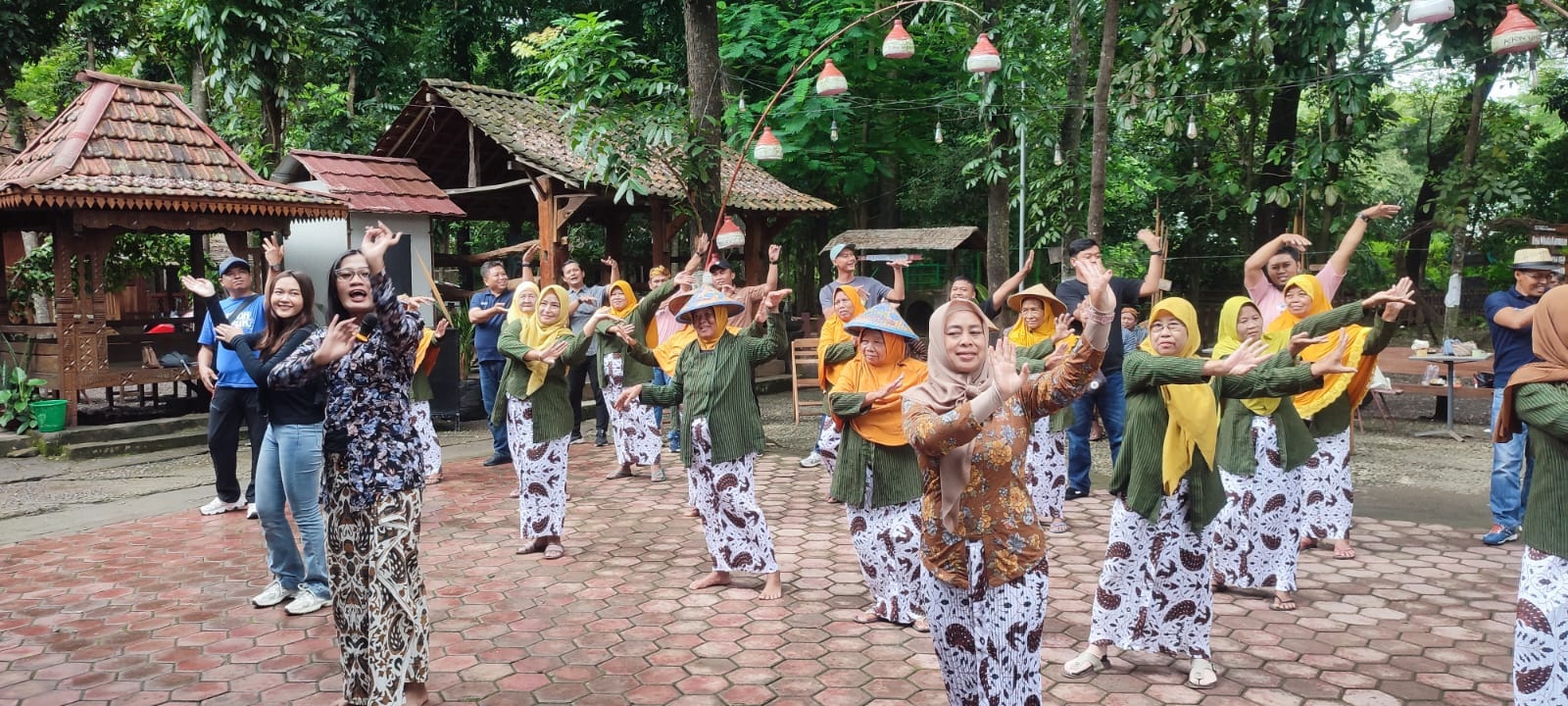 Potensi desa wisata Pasar Bahulak di Desa Karungan, Kecamatan Plupuh, Sragen. (Ahmad Khairudin/Radar Solo)