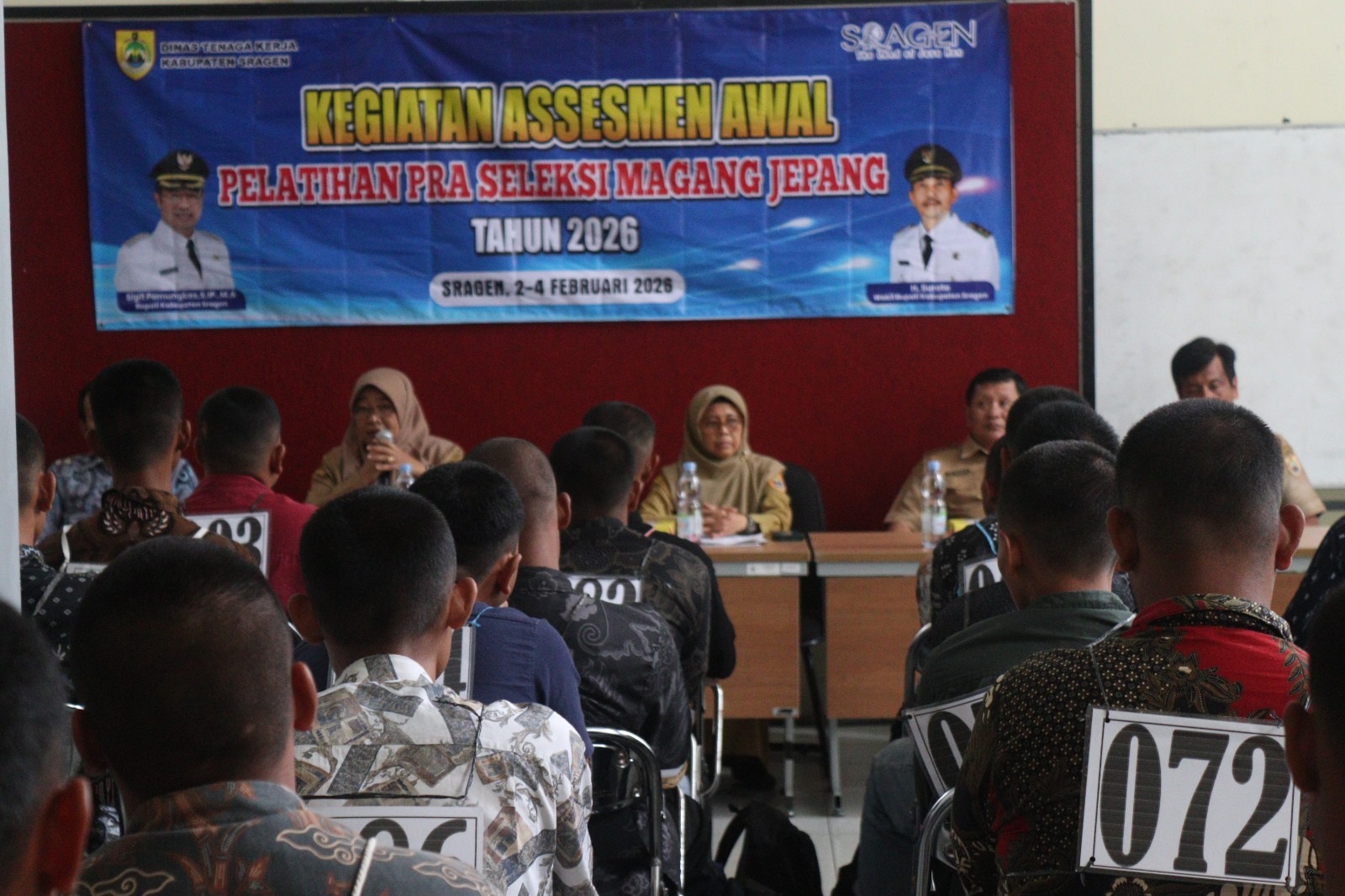 Dinas Tenaga Kerja (Disnaker) Sragen membekali calon tenaga kerja Indonesia (TKI) ke Jepang. (Ahmad Khairudin/Radar Solo) 