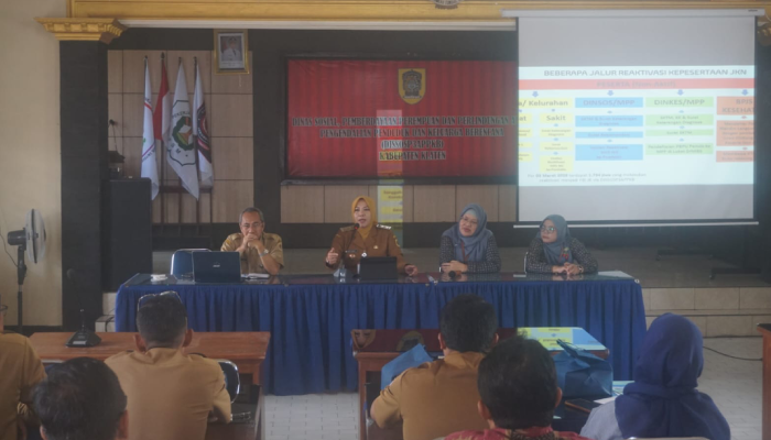 Dissos P3APPKB Kabupaten Klaten bersama BPJS Kesehatan Cabang Boyolali gelar sosialisasi program JKN di aula kantor dinas setempat.