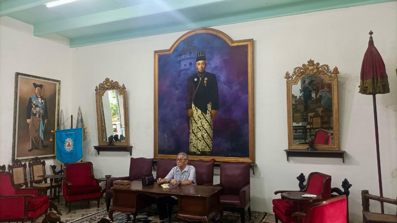 KGPA Tedjowulan mulai berkantor di Keraton Surakarta. (Ist)