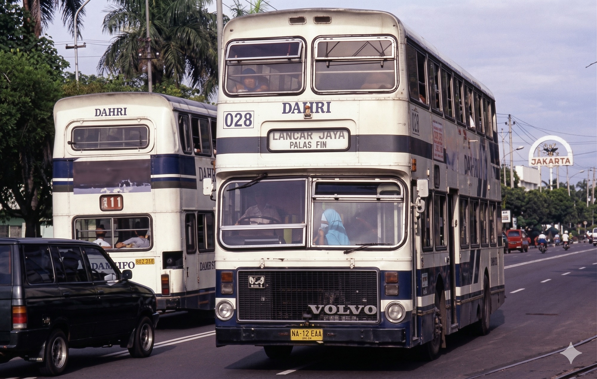 Bus tingkat DAMRI pernah berjaya pada masa 90 an. 