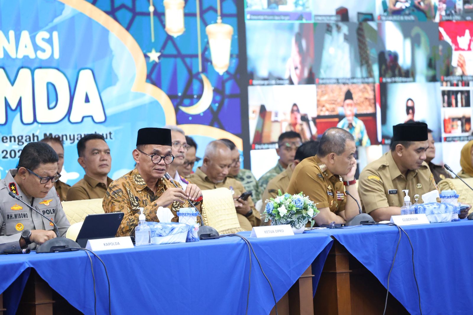 Ketua DPRD Jateng Sumanto beri paparan dalam Rakor Forum Koordinasi Pimpinan Daerah Jateng di Gedung Gradhika Bhakti Praja, Semarang, pada Senin (9/3/2026).
