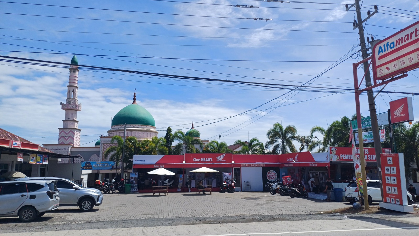 Lokasi dan fasilitas yang didapatkan oleh para pemudik di Bale Santai Honda Ponpes Zaenuddin Maribaya Tegal tahun 2025 lalu.