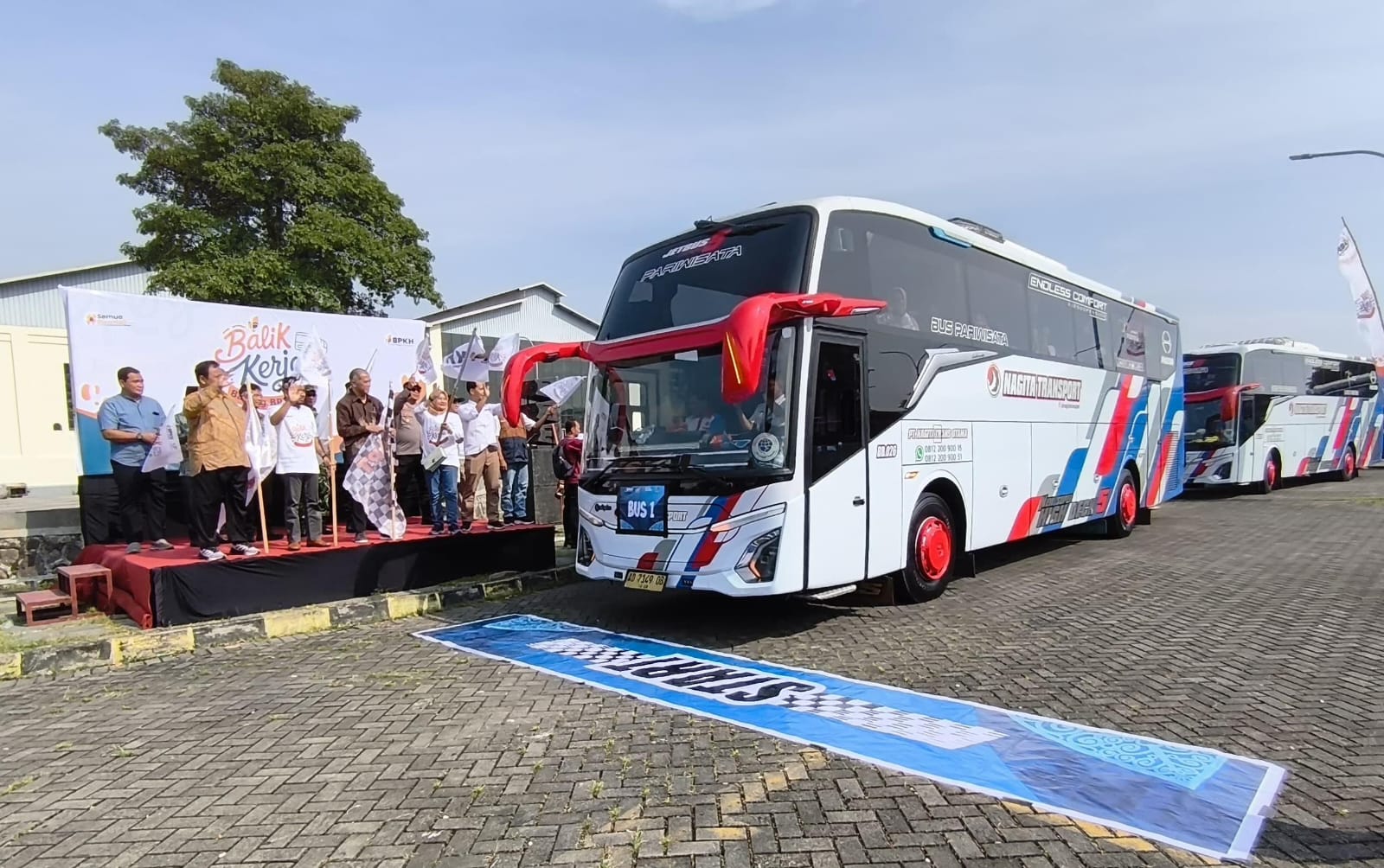 Pemberangkatan program Balik Kerja dari BPKH di De Tjolomadu, Kecamatan Colomadu, Karanganyar, Selasa (24/3/2026). (Rudi Hartono/Radar Solo)